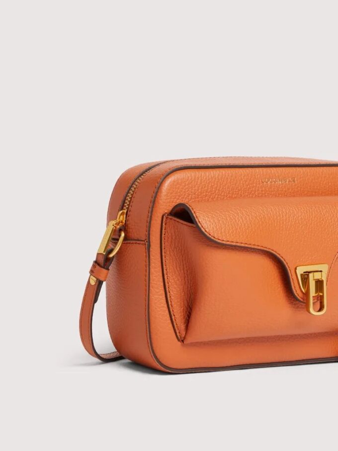 Coccinelle Beat Small