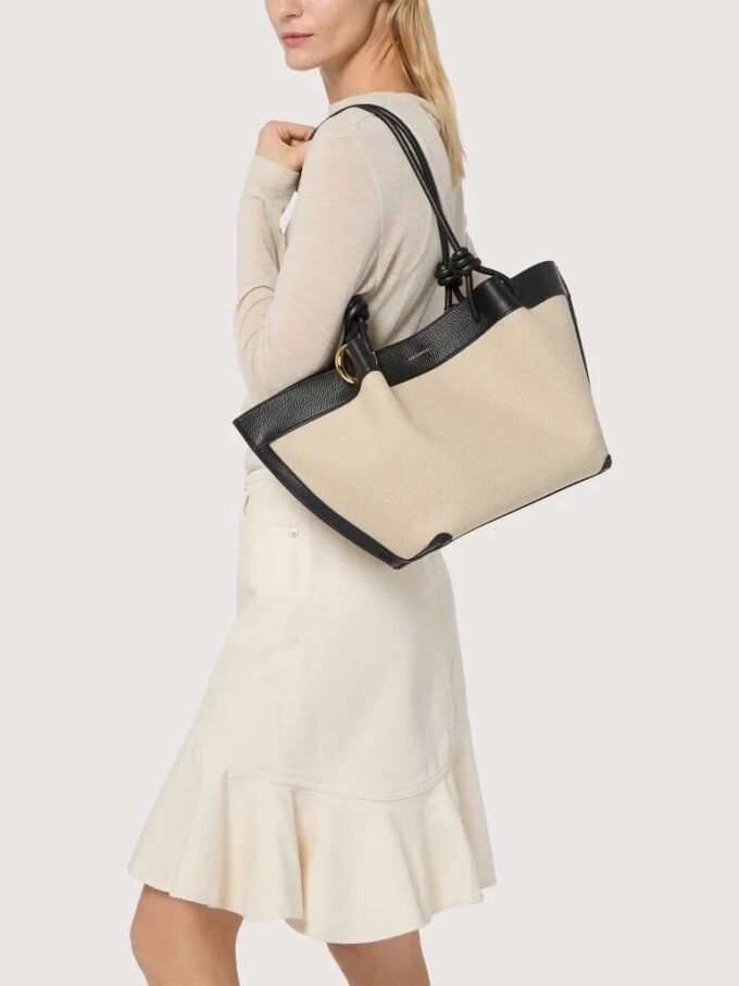 Coccinelle Finn Medium Coccinelle Finn Medium
